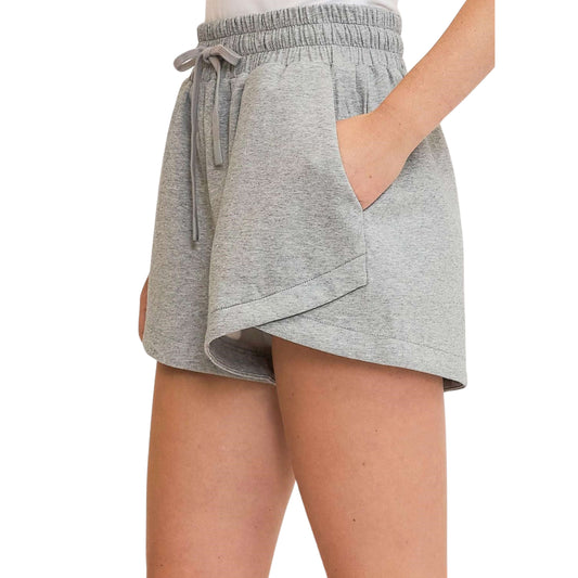 WOMEN SWEATSHORT WITH POCKET DRAWSTRING