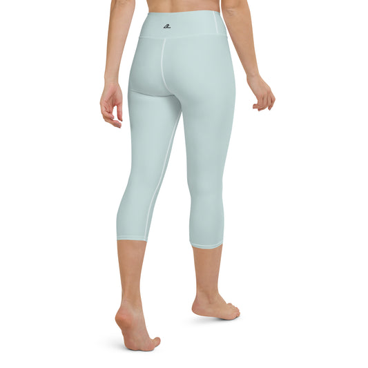 yoga capri